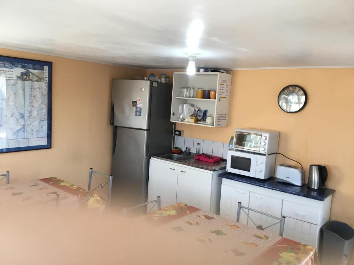 Hostal Playa Brava Калдера Екстериор снимка