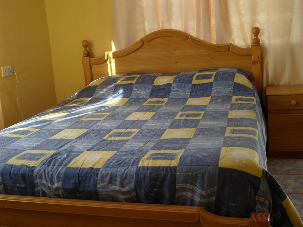 Hostal Playa Brava Калдера Стая снимка