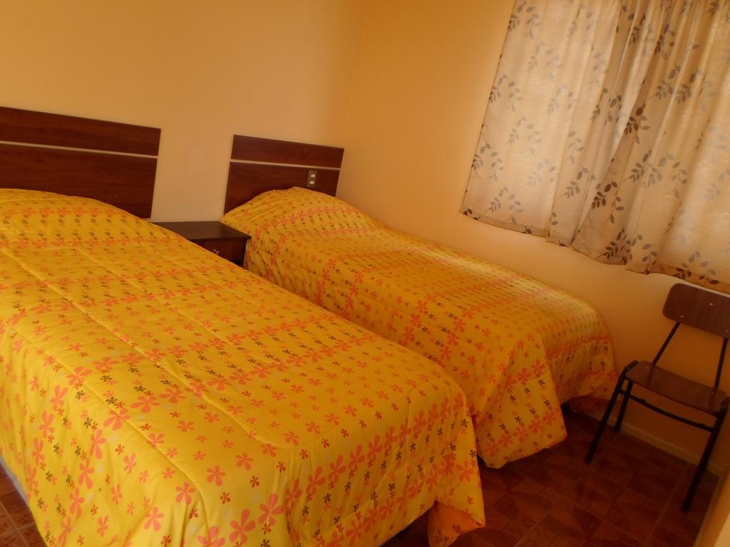 Hostal Playa Brava Калдера Стая снимка